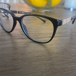 Burberry frames
